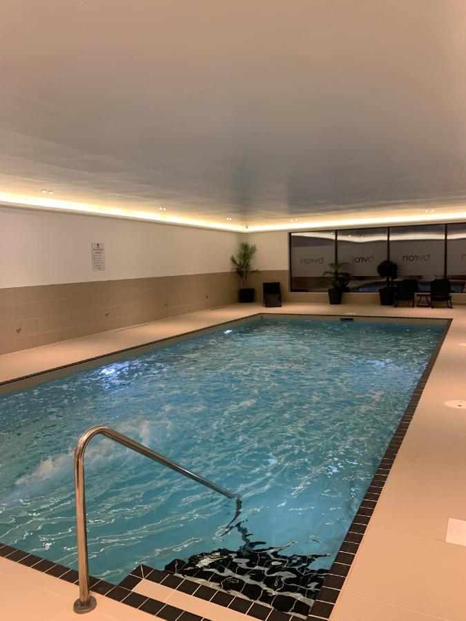 5 Putsborough - Luxury Apartment At Byron Woolacombe, Only 4 Minute Walk To Woolacombe Beach! Экстерьер фото