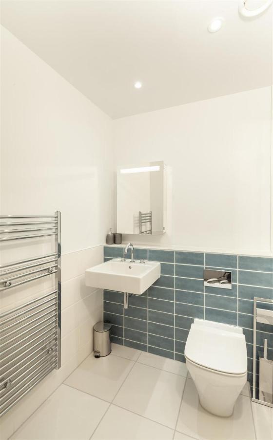 5 Putsborough - Luxury Apartment At Byron Woolacombe, Only 4 Minute Walk To Woolacombe Beach! Экстерьер фото